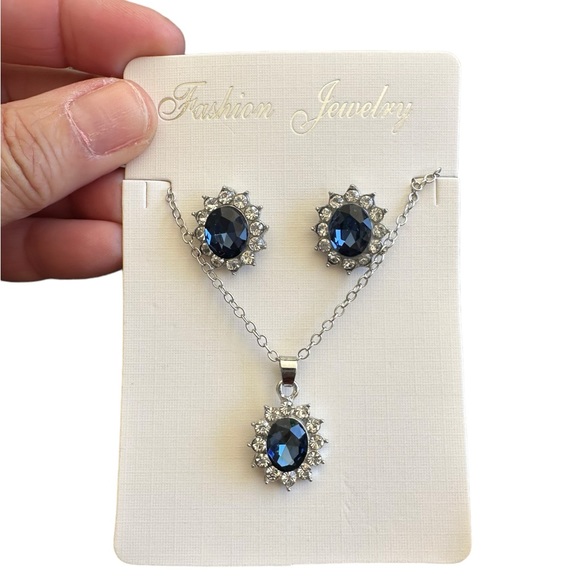 Silver Blue Sapphire Gemstone and Diamond Stud Earrings and Pendant Necklace Set - Picture 7 of 7
